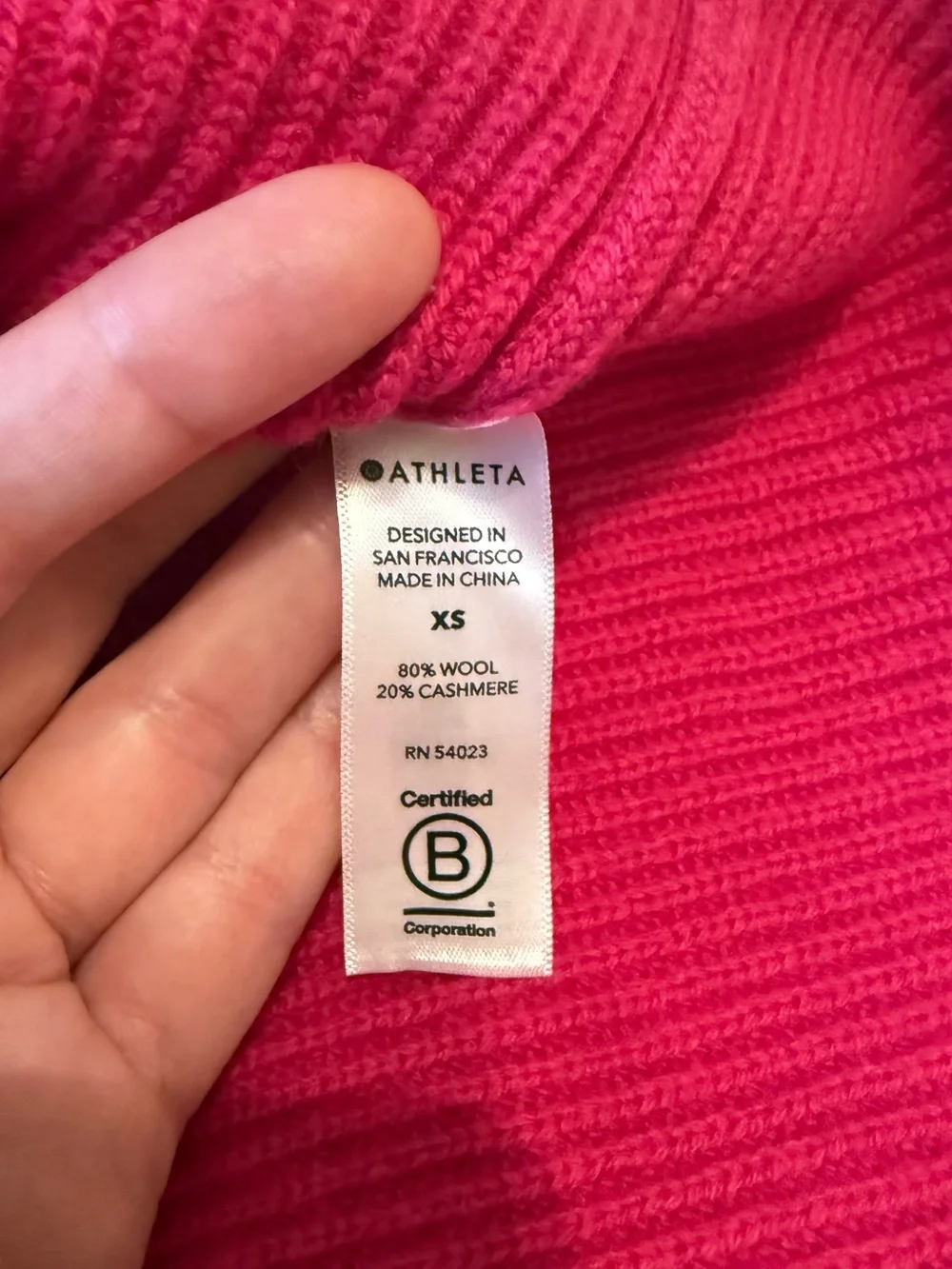 Athleta bright pink